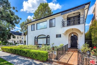 Building Photo - 157 S Elm Dr