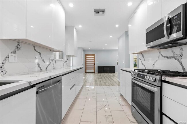 Foto del edificio - 545 Ivy St