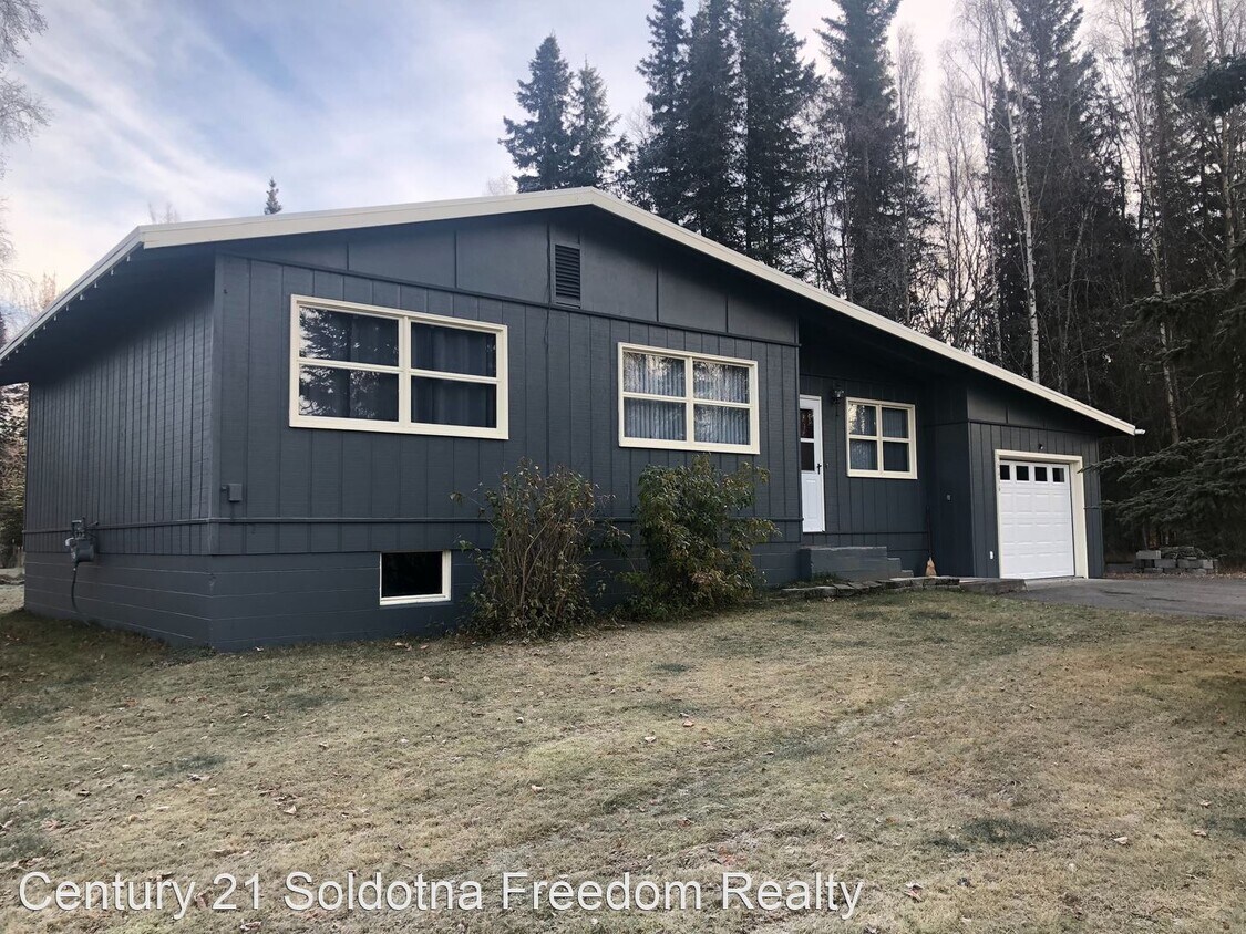 Primary Photo - 3 br, 2 bath House - 36616 Cheechako News ...