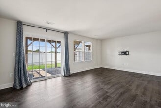 Building Photo - 13827 Litespeed Way