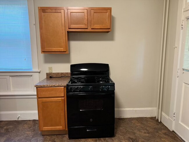 Building Photo - 2565 Orland Ave