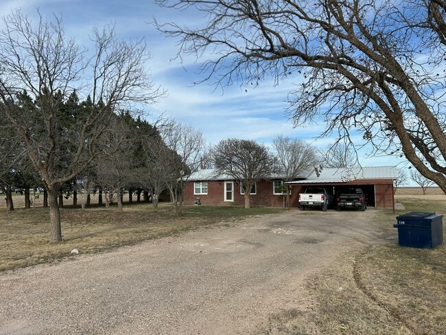 Building Photo - 3006 N County Rd 3500