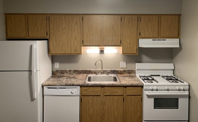 Building Photo - 1367 Picadilly Ln