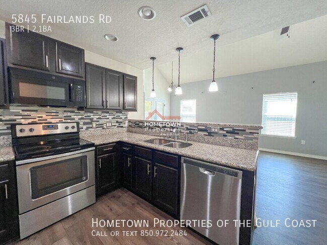 Foto del edificio - 5845 Fairlands Rd