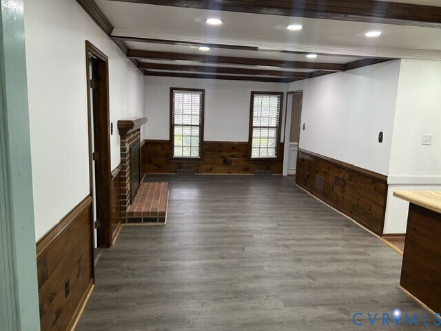 Foto del edificio - 2400 Wildercroft Rd