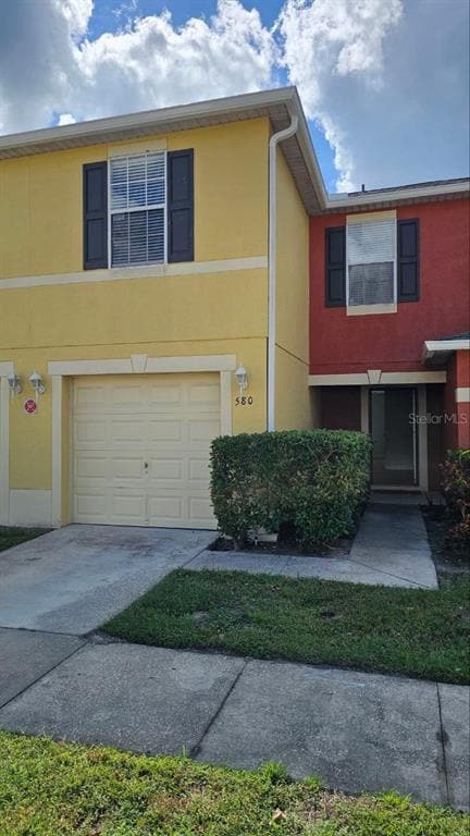 Building Photo - 580 Cresting Oak Cir