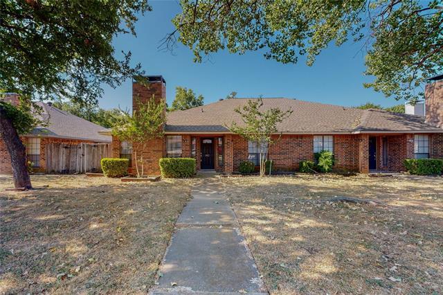 Foto del edificio - 1912 N Irving Heights Dr