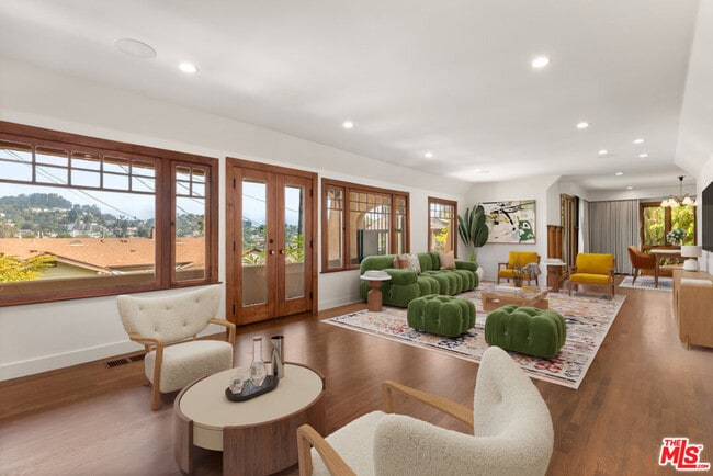 Foto del edificio - 3432 Winslow Dr