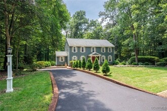 Building Photo - 8057 Beattiemill Dr