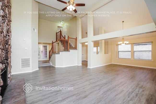 Building Photo - 14635 S Hearthstone Green Dr