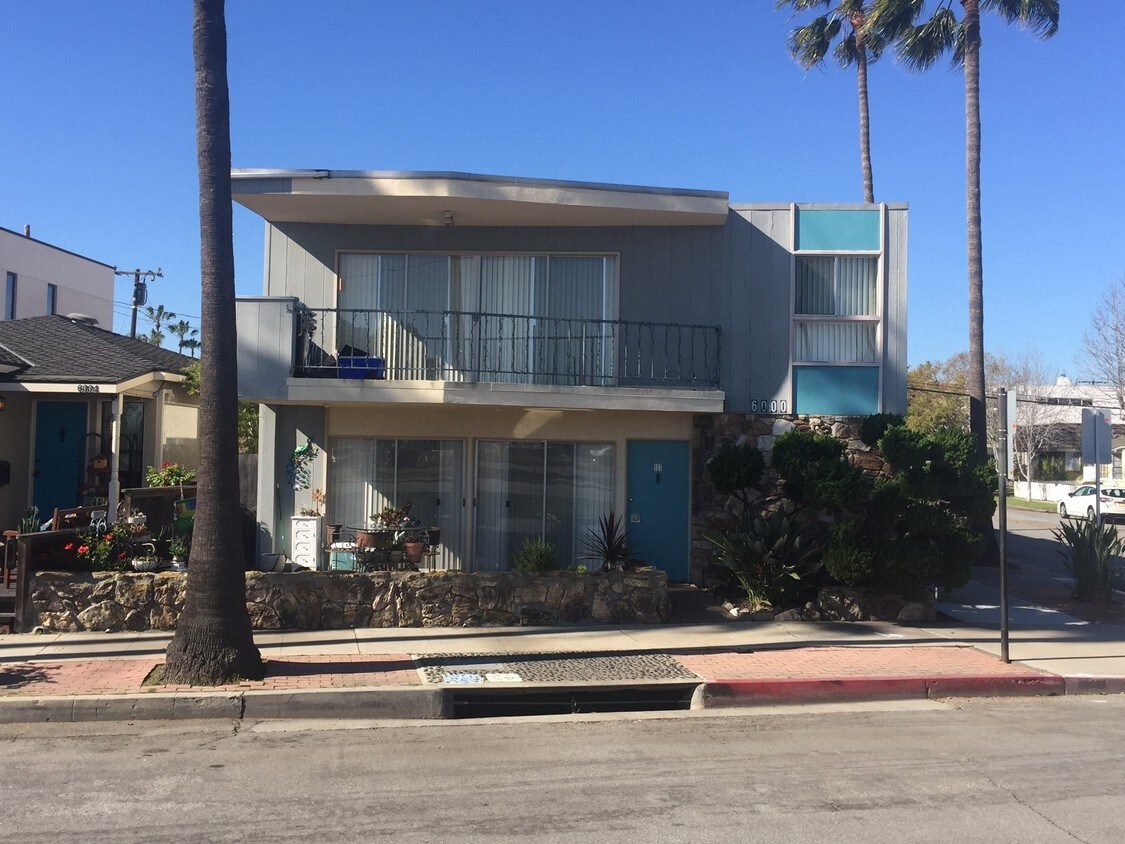 Primary Photo - 6000 E Appian Way