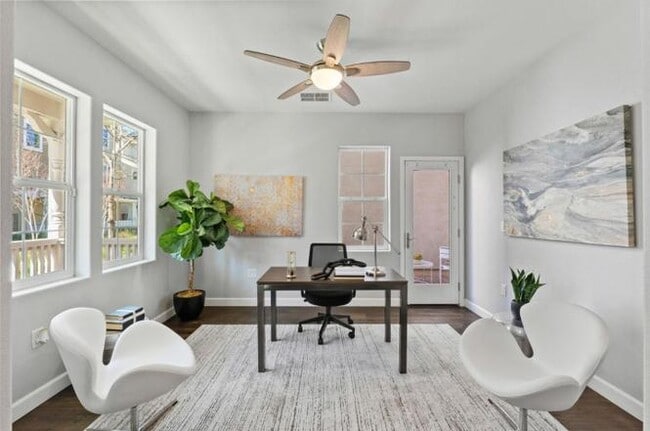 Building Photo - 711 Cannery Pl