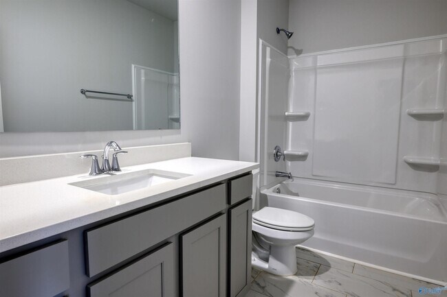 Building Photo - 206 Waylan Rdg Ln