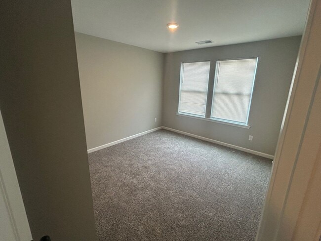 Building Photo - 3312 Tutwiler Ave