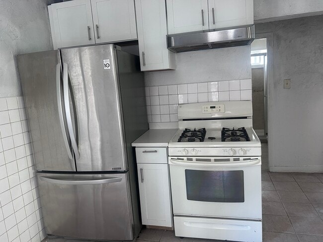 Building Photo - 18 Stellman Rd