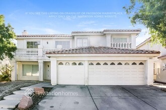 Building Photo - 8637 W Gilmore Ave