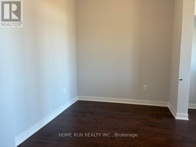 Building Photo - 109 Tonic Cres