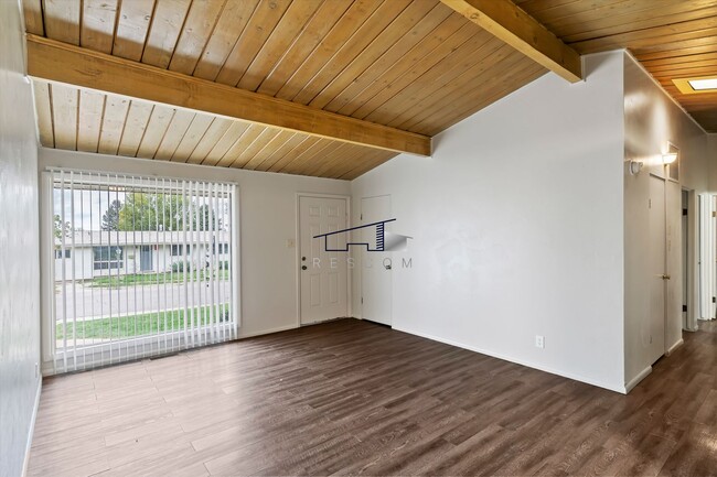 Building Photo - Ogden 4 Bedroom Home with Fenced Backyard!