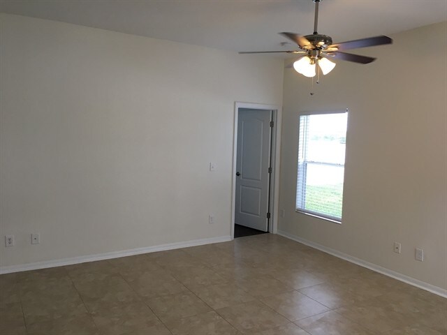 Foto del edificio - 1511 Emerald Hill Way