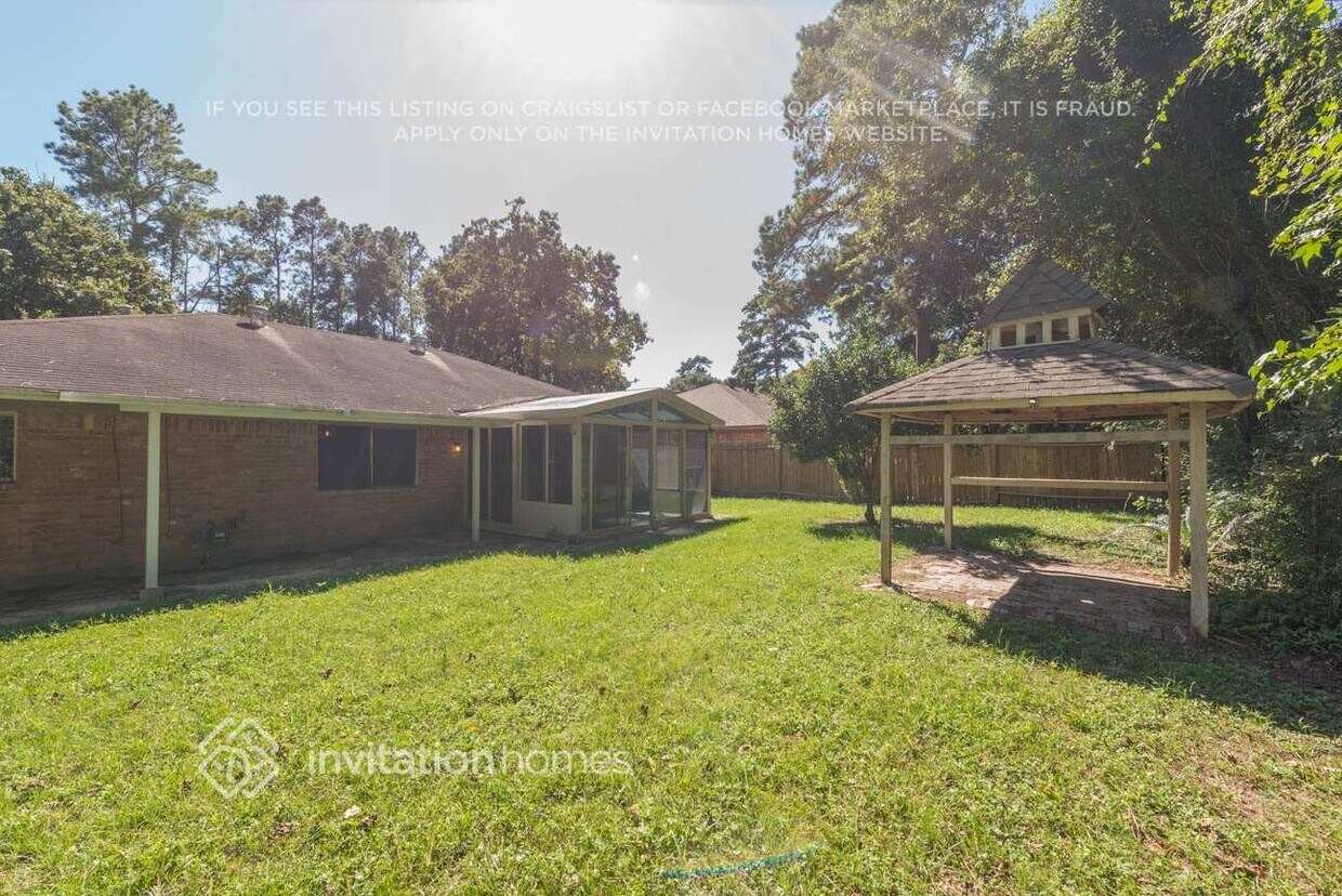 Foto del edificio - 3322 Dawnwood Dr