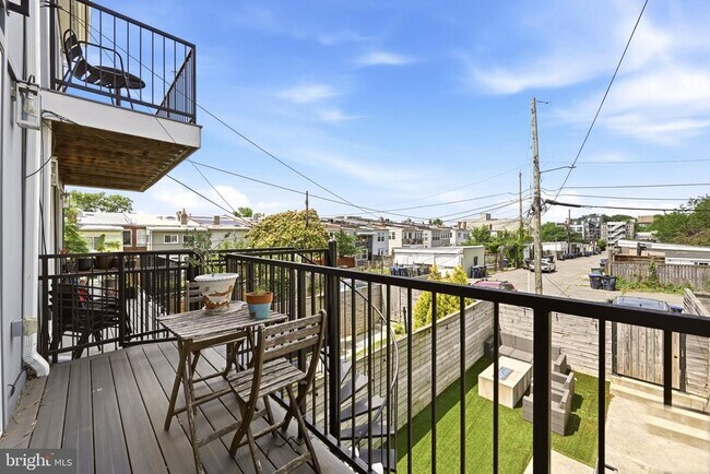 Foto del edificio - 3812 13th St NW