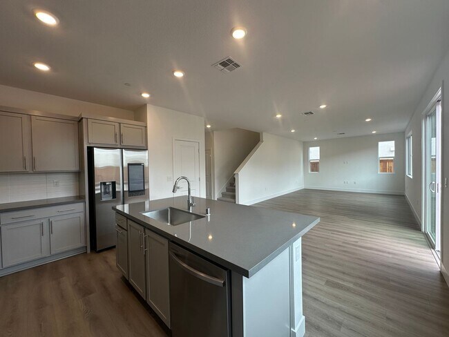 Foto del edificio - 2824 Wrangell St