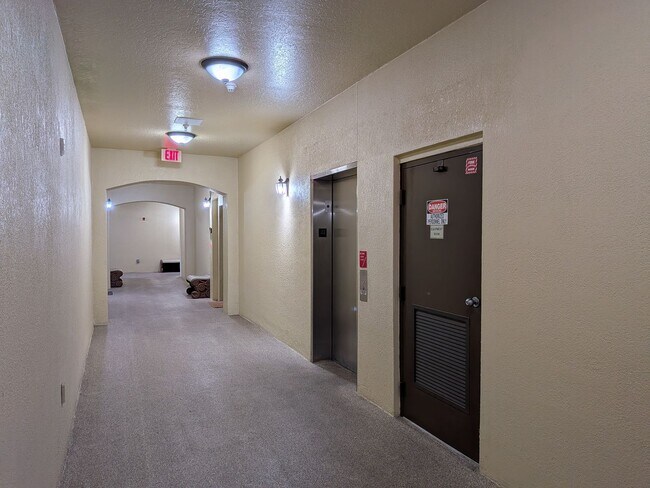 Foto del edificio - Second Floor Condo at Lakeside at Lakes of...