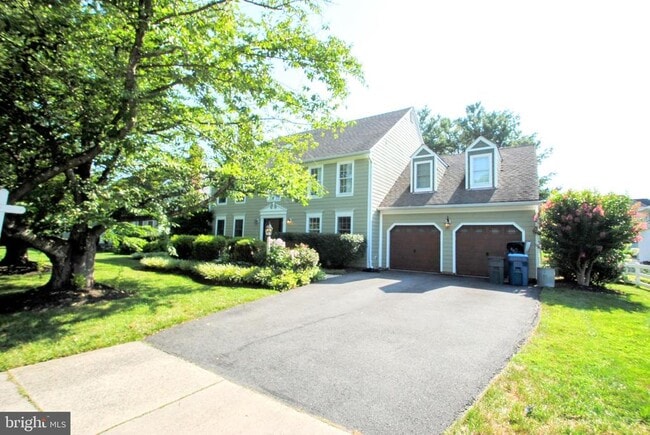Building Photo - 1506 Chain Bridge Ct