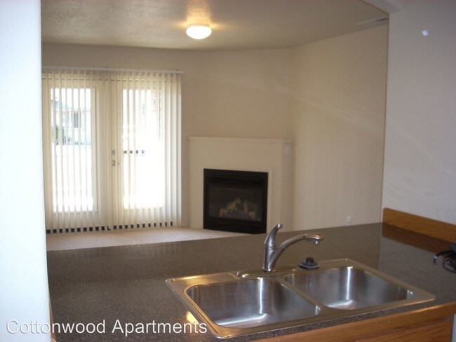 Foto del edificio - 211 NW Greenwood Ave