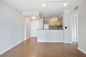 Building Photo - 2665 SW 37th Ave