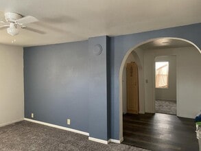 Building Photo - 433 E New York St