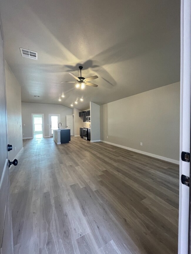 Building Photo - Brand new 3 bd/2 bth home in quiet neighborhood! Turf backyard with plants! All appliances! 10 mi...