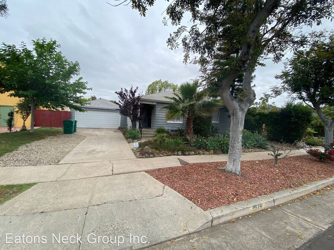 Primary Photo - 3 br, 1 bath House - 4976 Dick Street.