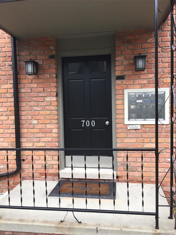 Primary Photo - 700 Ann St