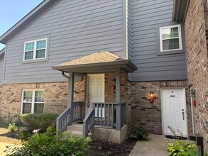 Building Photo - 43 Foxcroft Rd