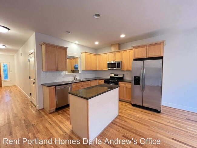 Foto del edificio - 3 br, 2.5 bath House - 11472 SW Lomax Terrace