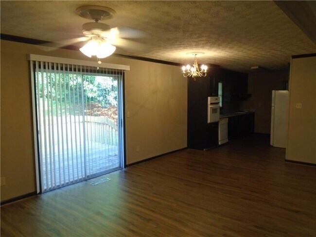 Building Photo - 87 Earle Ct