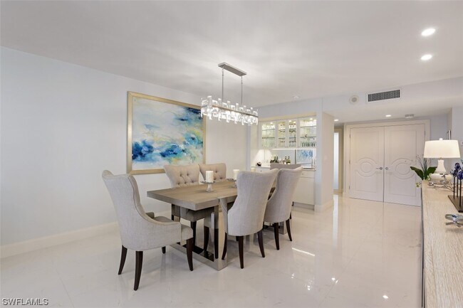 Foto del edificio - 4051 Gulf Shore Blvd N