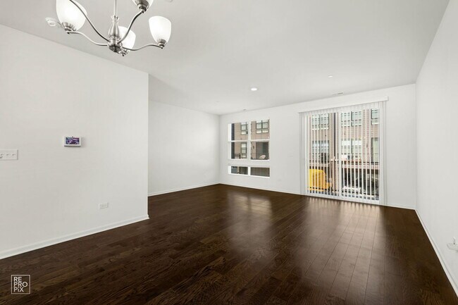 Foto del edificio - 2246 Venture Dr