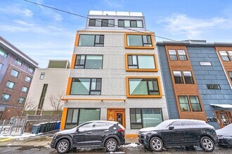 Building Photo - 71 Border St