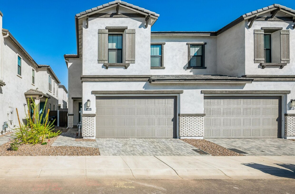 4826 E Helena Dr, Scottsdale, AZ 85254 Townhome Rentals in Scottsdale