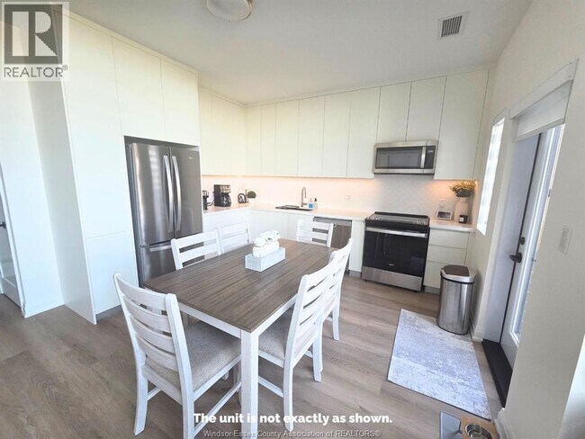 Photo du bâtiment - 4300 Laurier Pkwy