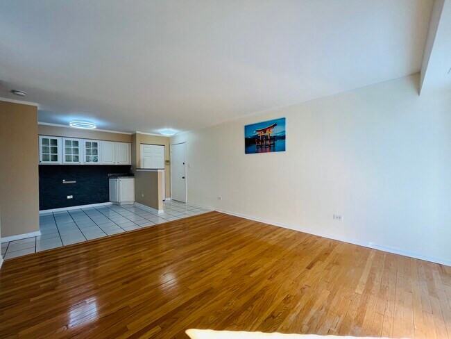 Foto del edificio - 1527 N Windsor Dr