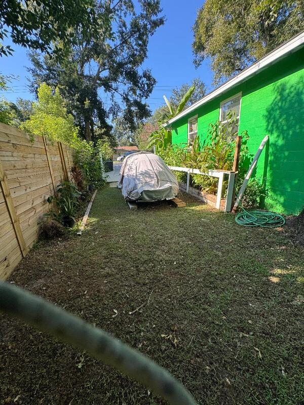 Foto del edificio - 1612 Pepper Dr