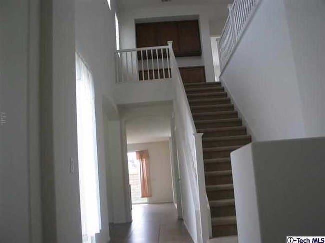 Building Photo - 4 bedroom with SOLAR in South Temecula!
