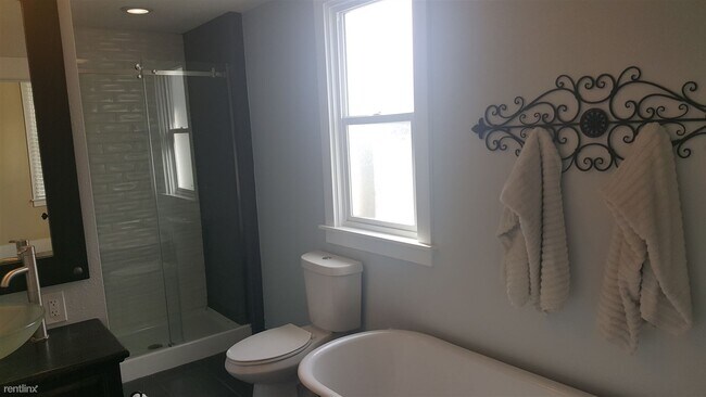 Foto del edificio - 3 br, 2 bath House - 1113  W Indiana Ave