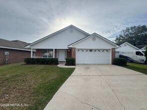 Building Photo - 7557 Cliff Cottage Dr