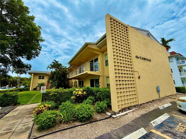 Foto del edificio - 2352 NE 9th St