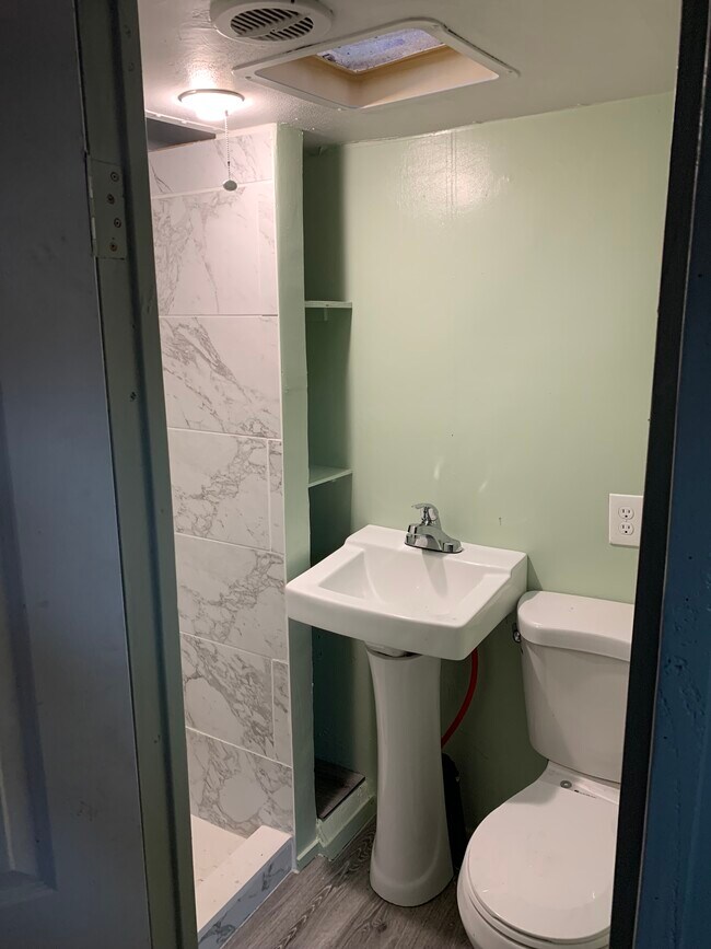 Foto del edificio - 12328 Felipe St