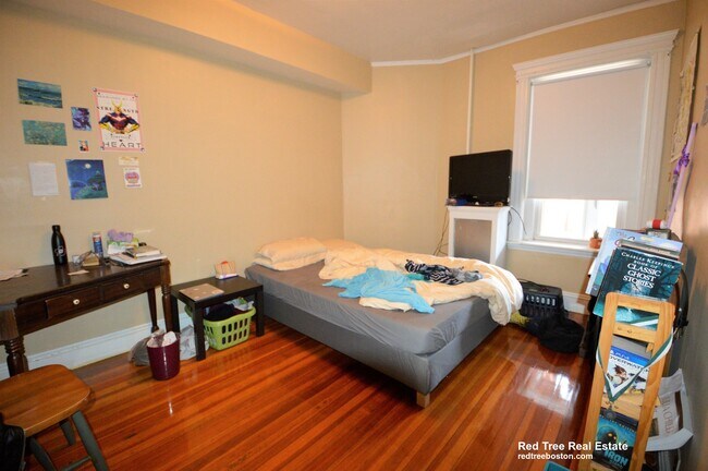 Foto del edificio - 10 Strathmore Rd